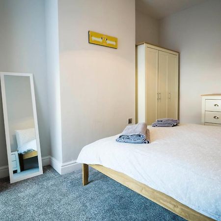 Spacious, Modern 4 Bed House Close To City Centre Chester Eksteriør billede