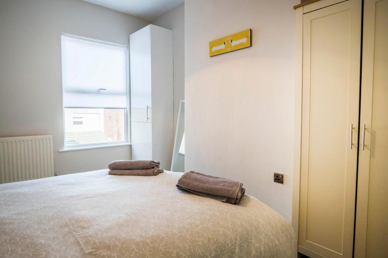 Spacious, Modern 4 Bed House Close To City Centre Chester Eksteriør billede